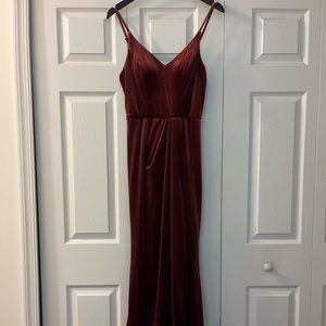 Reverly Velvet Dress